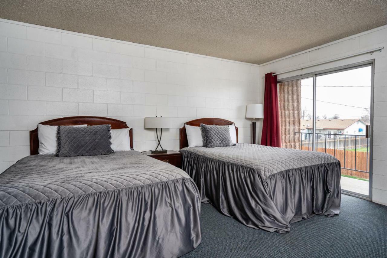 M&M Motel Connell Eksteriør bilde